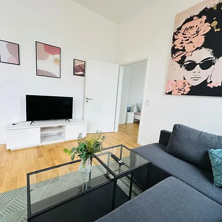 Urban Flats 3*
