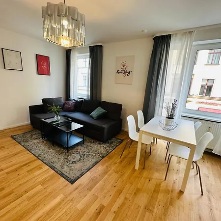 Urban Flats 3*