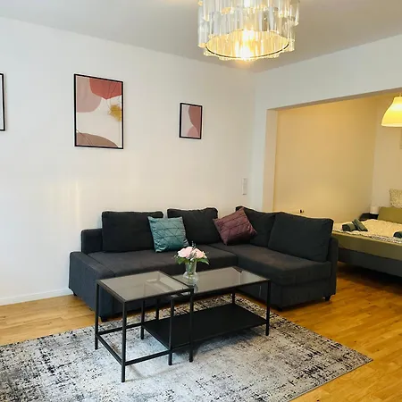 Urban Flats 3*