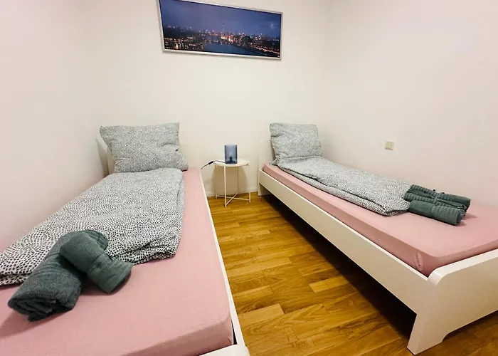 Urban Flats Apart-hotel 3*