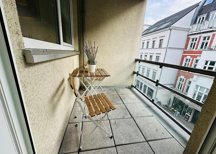 Urban Flats Apart-hotel 3*