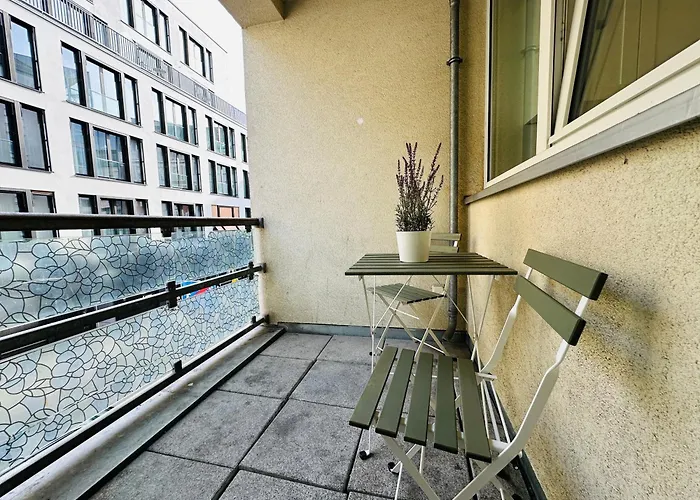 Urban Flats Apart-hotel