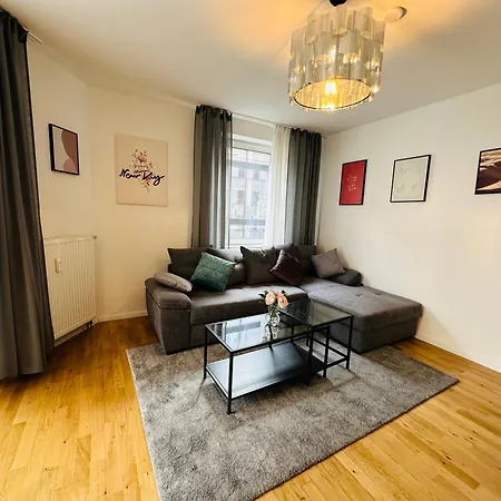 Urban Flats Aparthotel