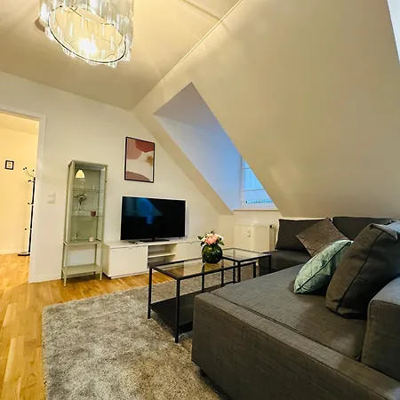 Urban Flats Aparthotel 3*