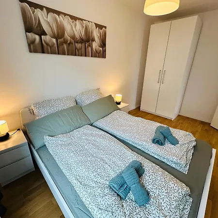 Aparthotel Urban Flats 3*