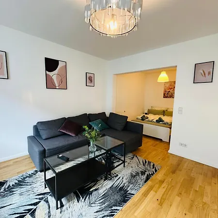 Urban Flats Aparthotel