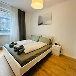 Aparthotel Urban Flats