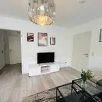 Urban Flats 3*
