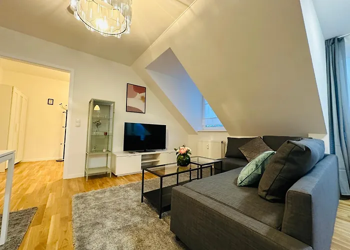 Urban Flats Aparthotel 3*